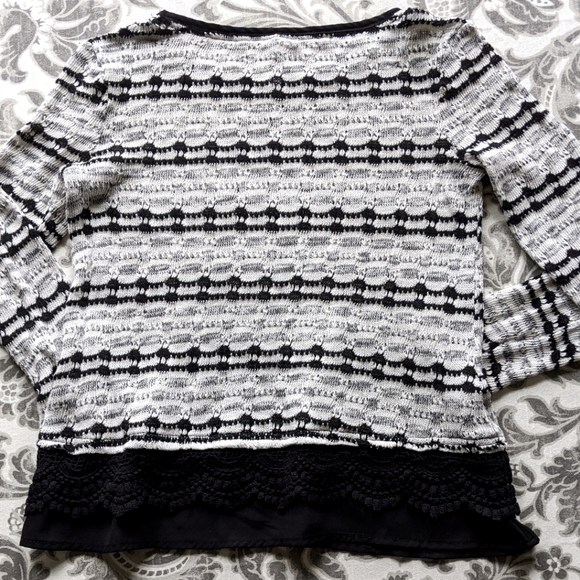 Xhilaration Layered Knit/Crochet Top - Picture 5 of 16